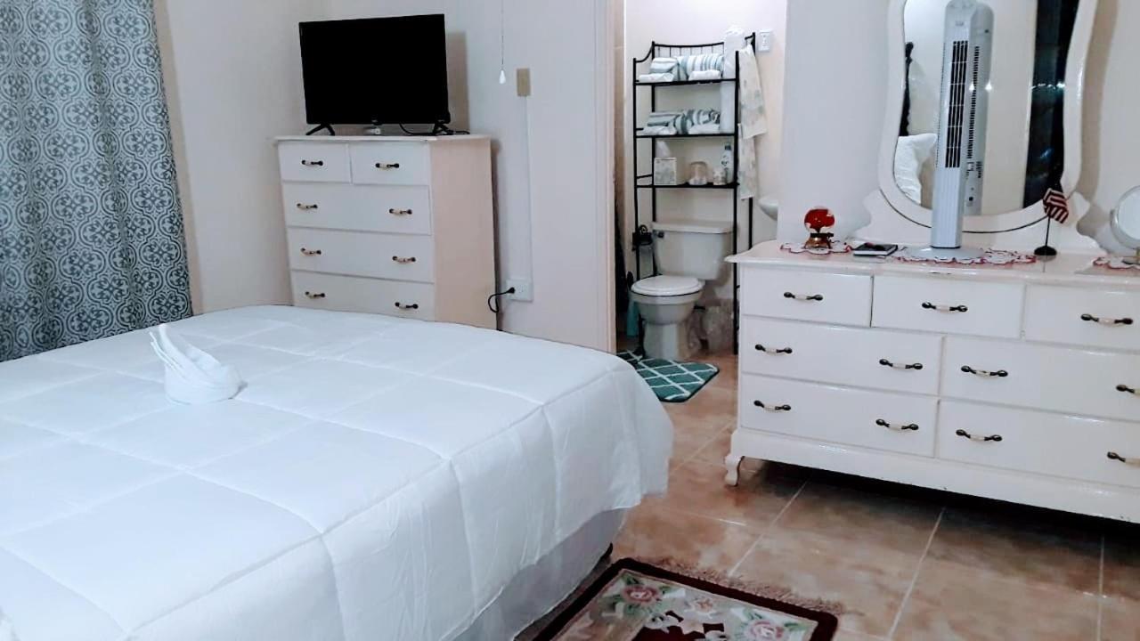 L&V Paradise Vacation # 1 Florence Hall ภายนอก รูปภาพ